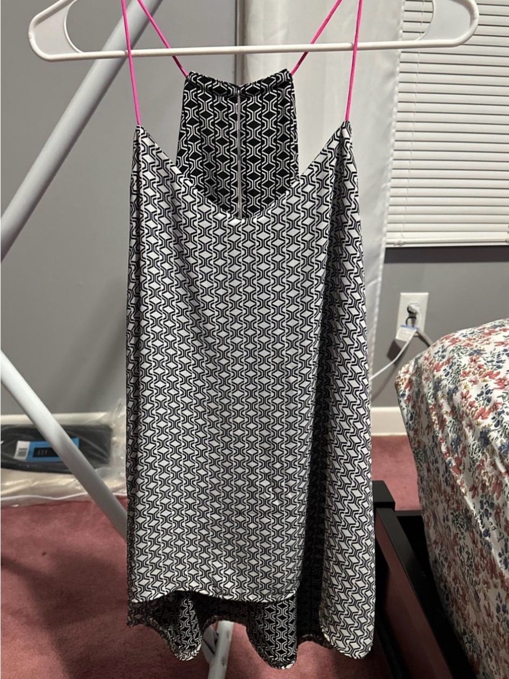 Express Black & White Geometric Reversible Cami with Hot Pink Accent